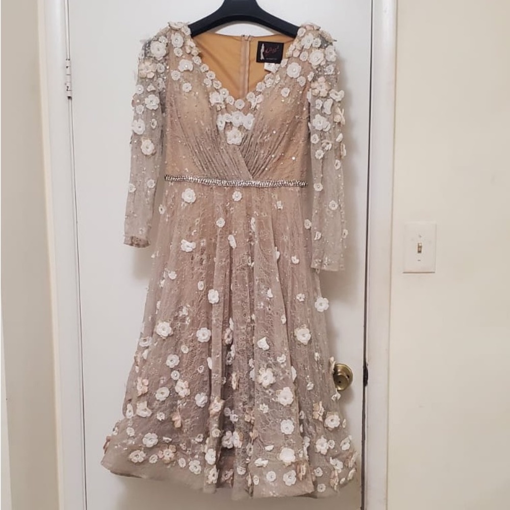 Mac Duggal Dress Size 8